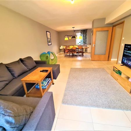 Bei Playmobilland- Grosszugige Wohnung Mit Terasse 1 Zirndorf Extérieur photo